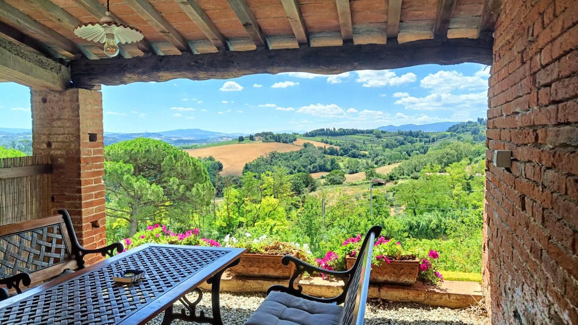 Penzion Borgo Fajani Terricciola Exteriér fotografie